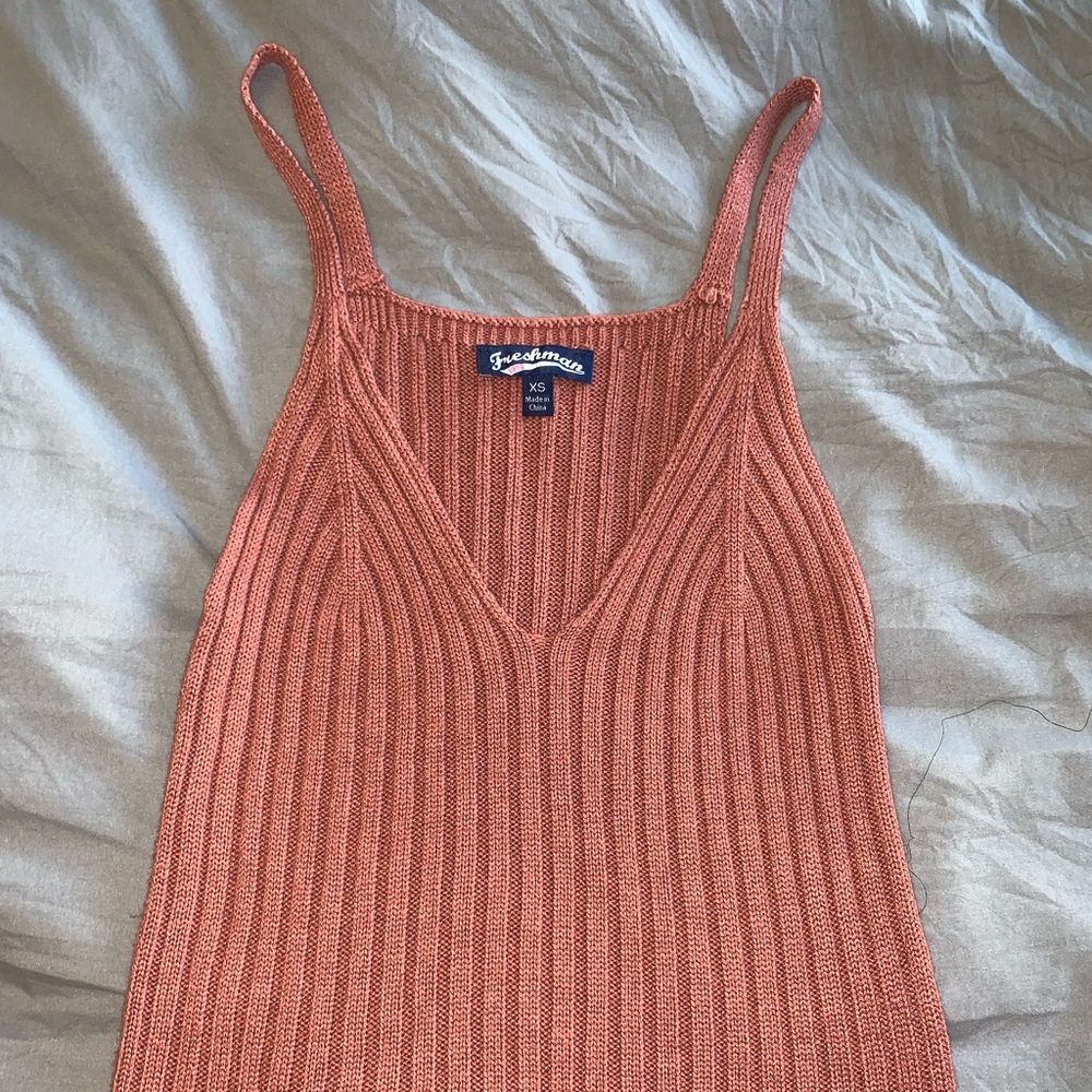 5/$25!!! Cute V Neck Tank